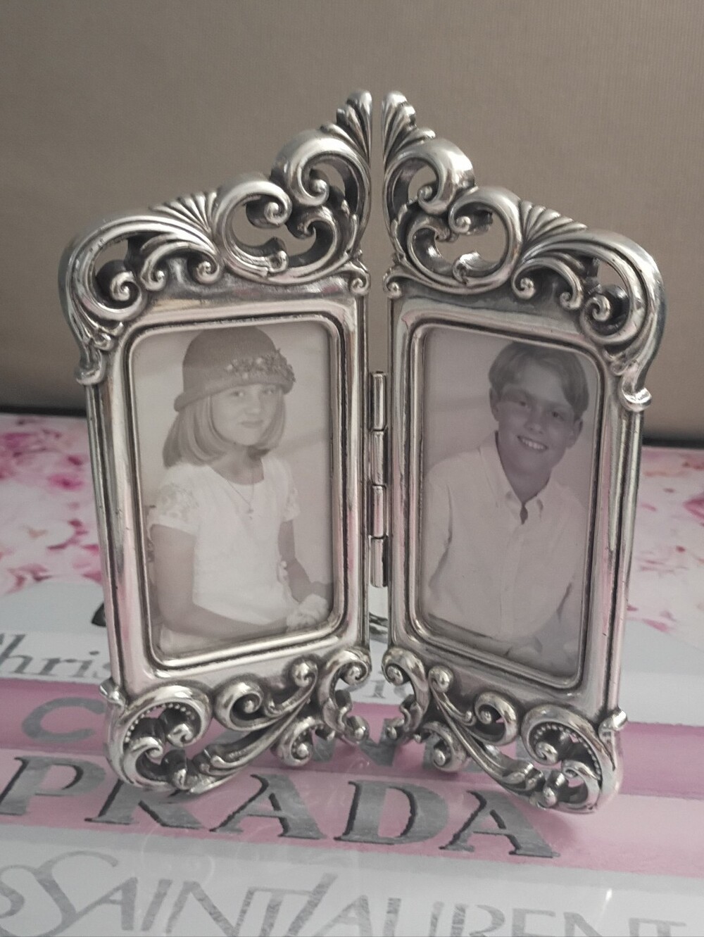 ❤️BRIGHTON ORNATE DOUBLE HINGE 2 PHOTOS Picture Frame